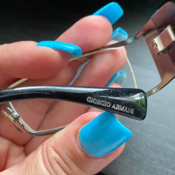 Giorgio Armani Eyeglasses - Picture 5 of 10